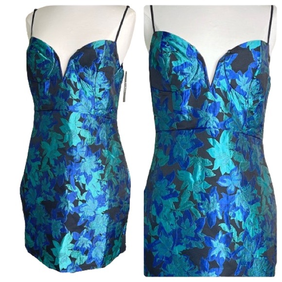NWT LuLus Mini Dress ‘Got the Glow’ M Bustier Top Floral Brocade Party Cocktail - Picture 1 of 17